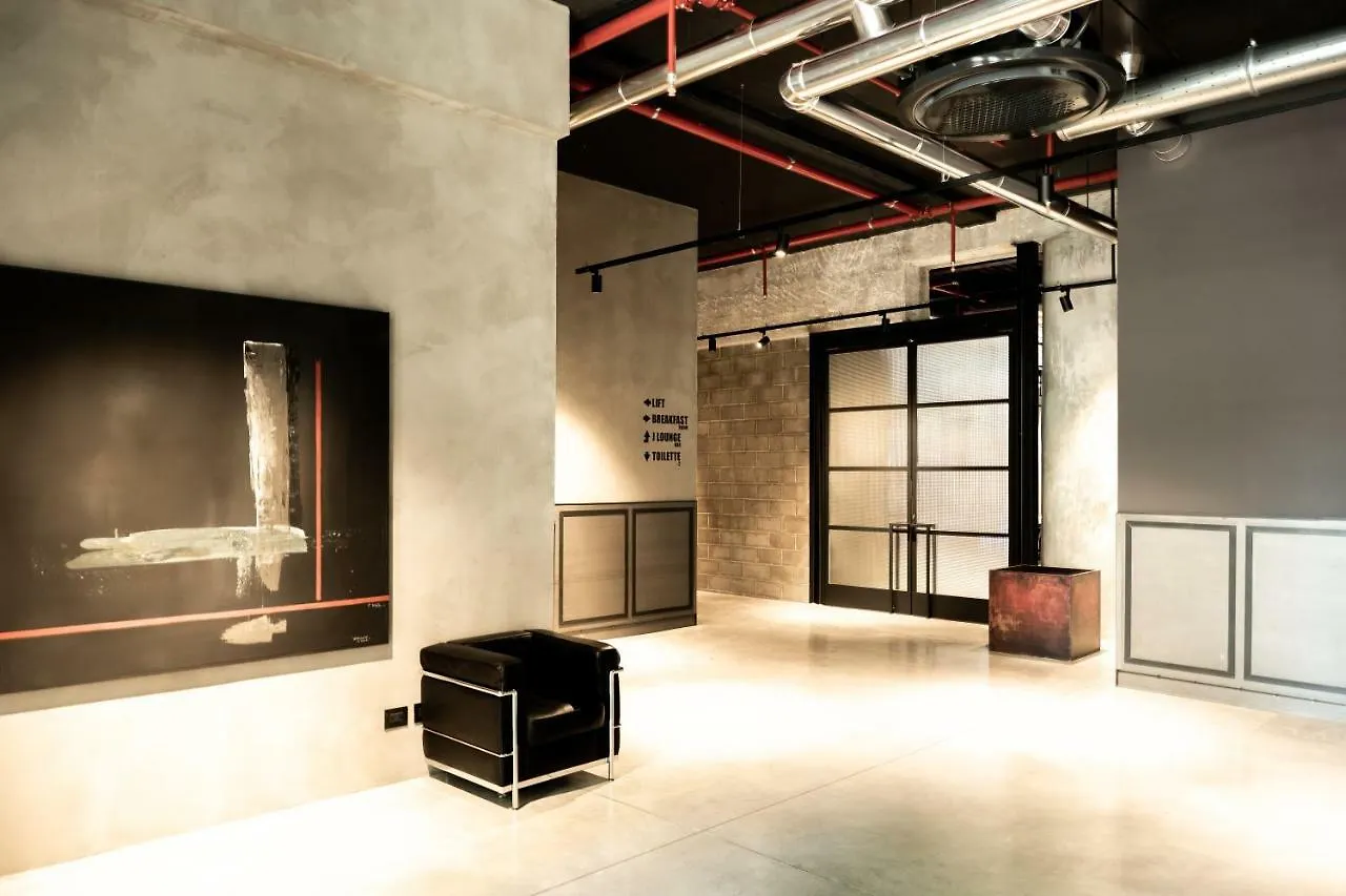 J24 Hotel Milano Italien